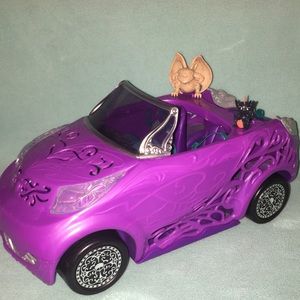 Monster High Scaris City Of Frights Purple Convertible Car. Deuces 08 pet 🐭